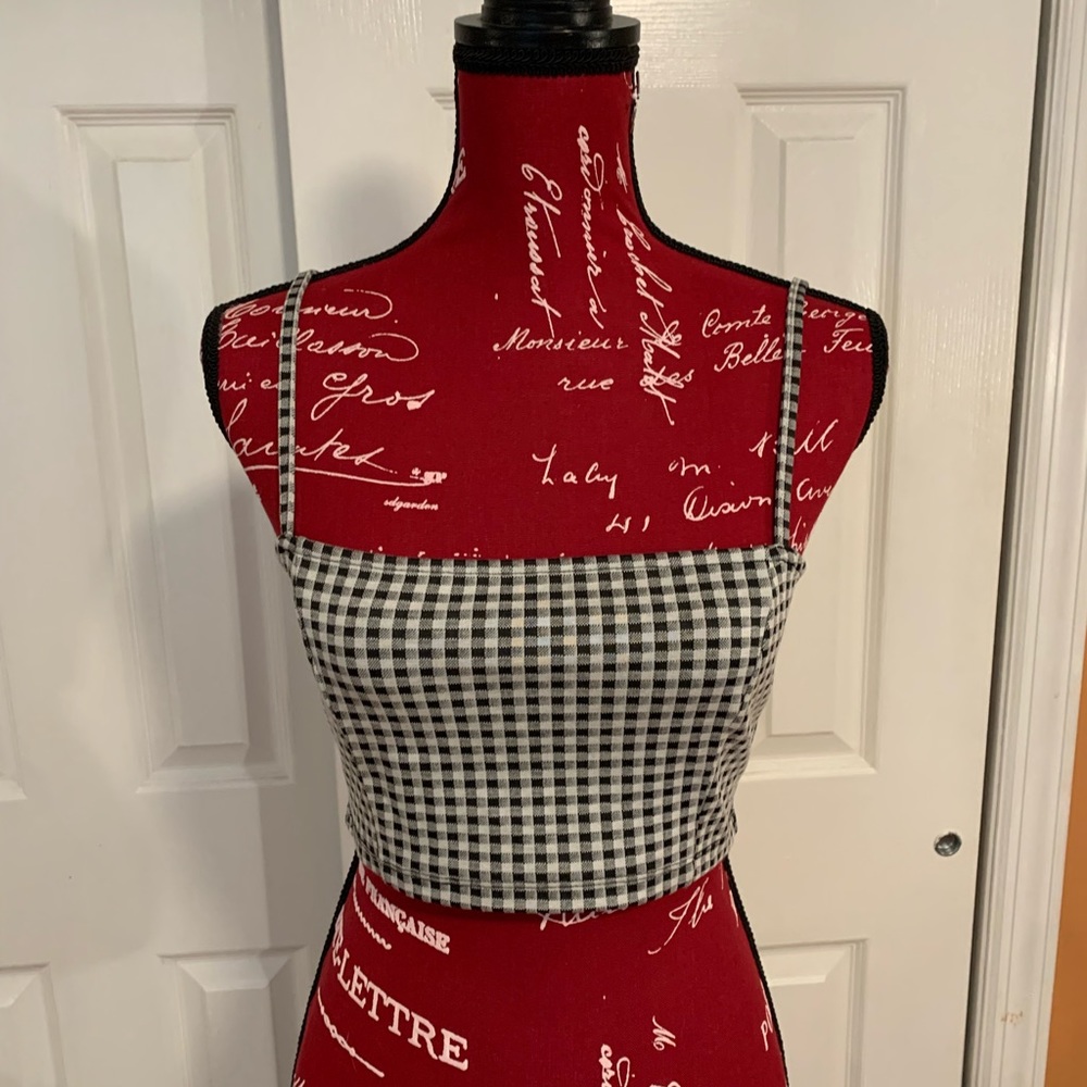 Checkered tank top/crop top